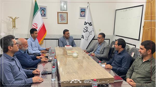 برگزاری نشست مشترک شورای اسلامی شهر، شهرداری و اداره برق نی‌ریز برای بهینه‌سازی روشنایی معابر